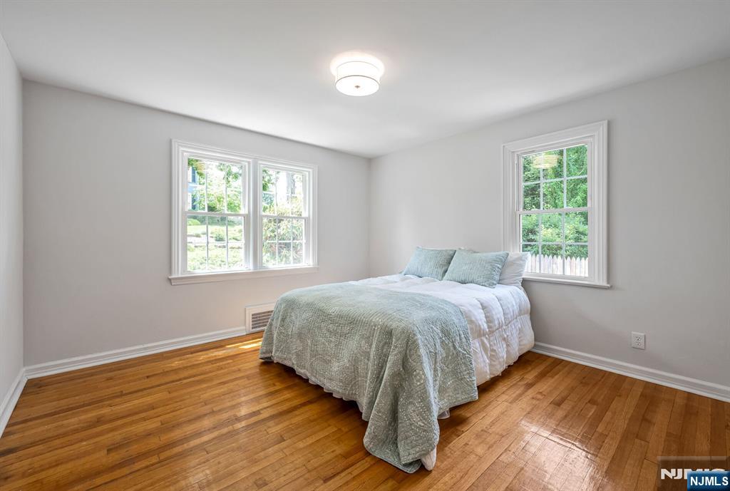 79 Highland Road Glen Rock, NJ 07452 - Photo 14 of 28