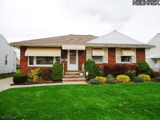 30305 Forestgrove Road Willowick, OH 44095 - Photo 1 of 11