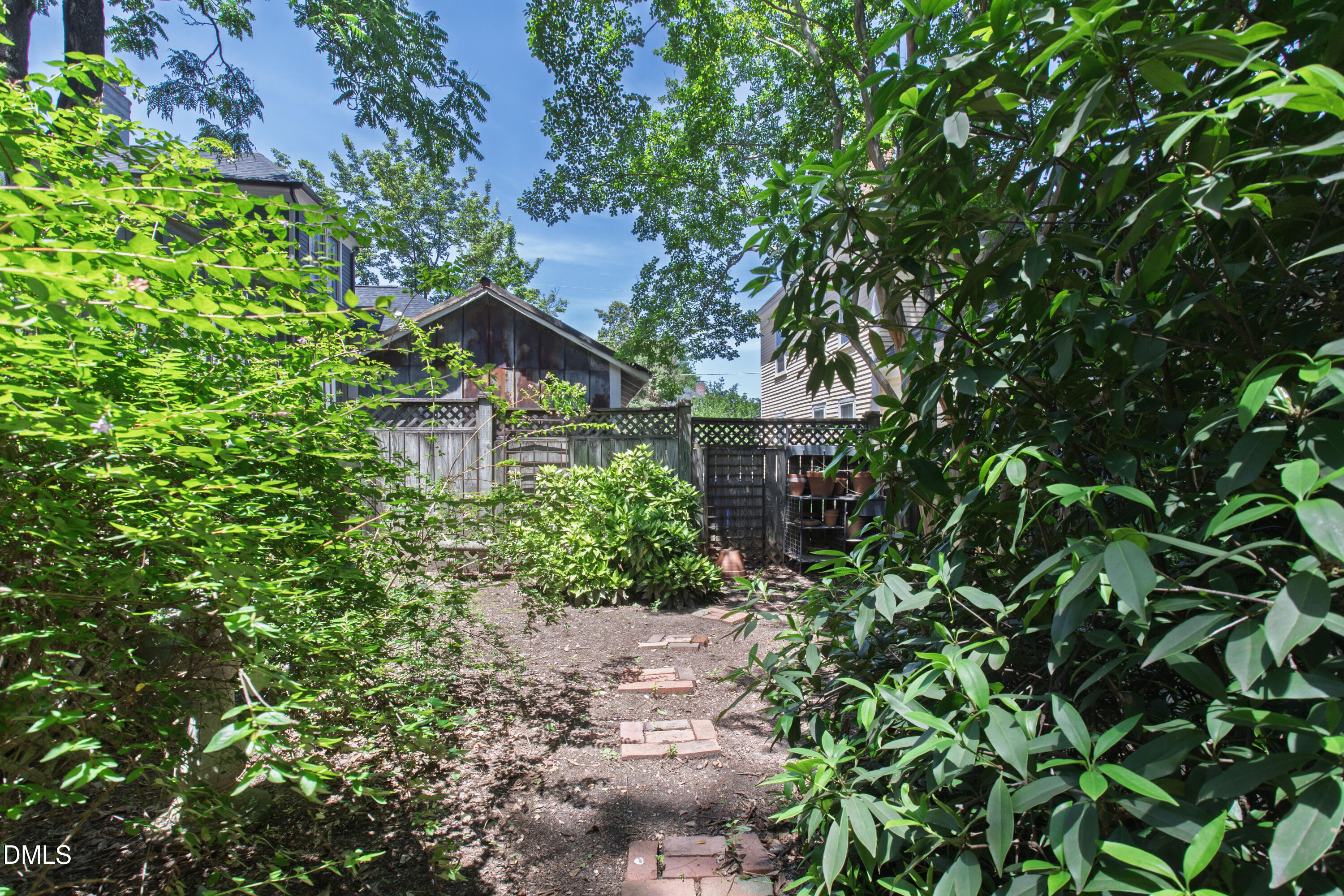 124 North Bloodworth Street Raleigh, NC 27601 - Photo 46 of 61
