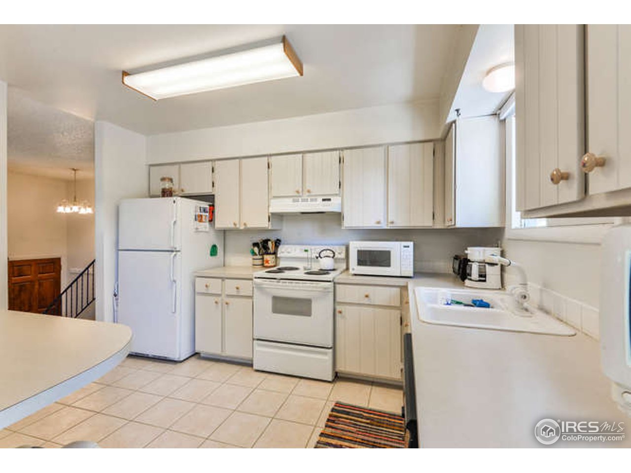806 East Swallow Road Fort Collins, CO 80525 - Photo 8 of 26 Kitchen