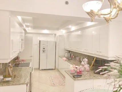 $2,000,000 | 2000 Island Boulevard, Unit 1107, Aventura, FL 33160