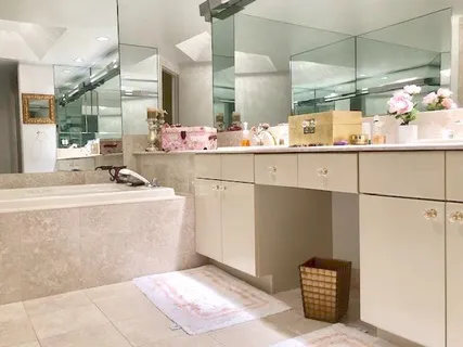 $2,000,000 | 2000 Island Boulevard, Unit 1107, Aventura, FL 33160