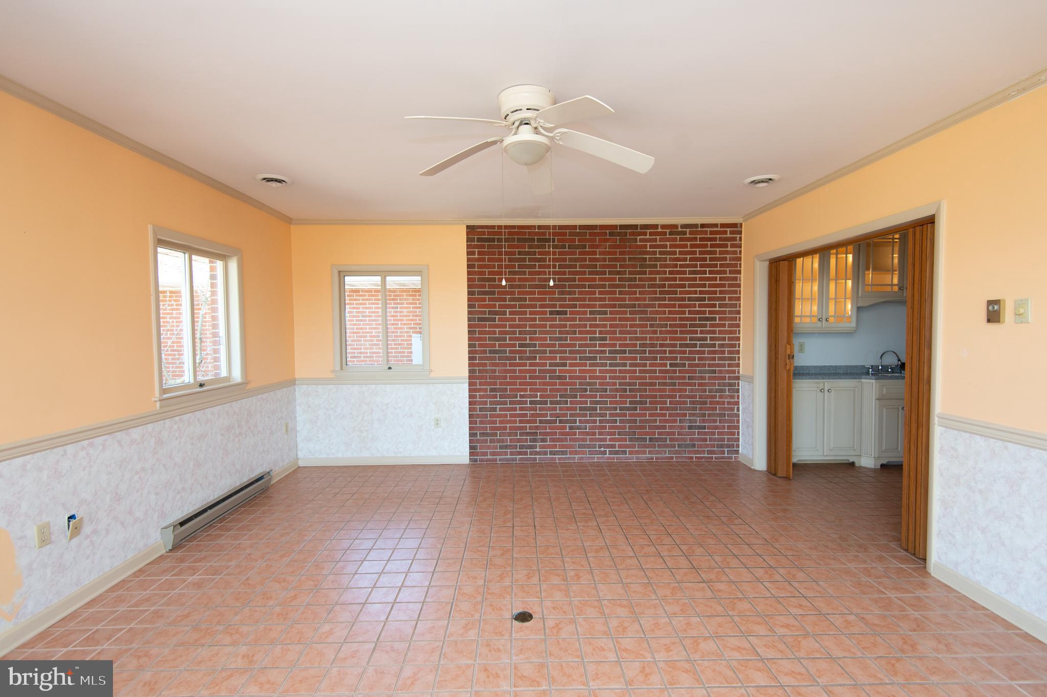 5452 Tates Bank Road Cambridge, MD 21613 - Photo 11 of 64 Dining Room