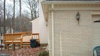 11829 Larry Road Fairfax, VA 22030 - Photo 4 of 16 Exterior (Rear)