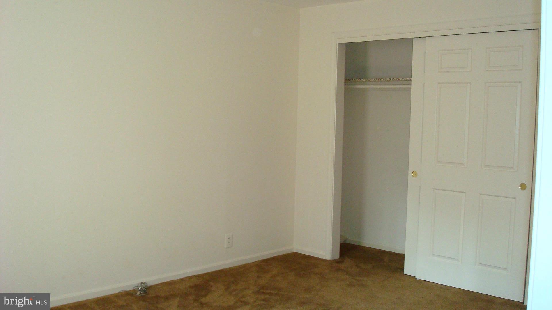 11829 Larry Road Fairfax, VA 22030 - Photo 8 of 16 Bedroom