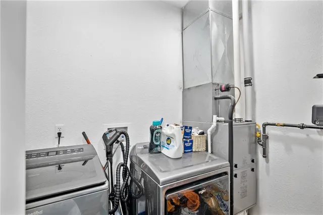 $199,900 | 14533 North State Street, Mercer, MO 64661