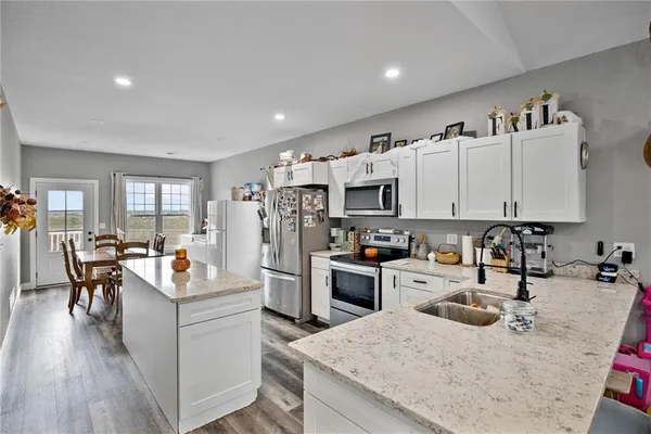 $179,000 | 14533 North State Street, Mercer, MO 64661