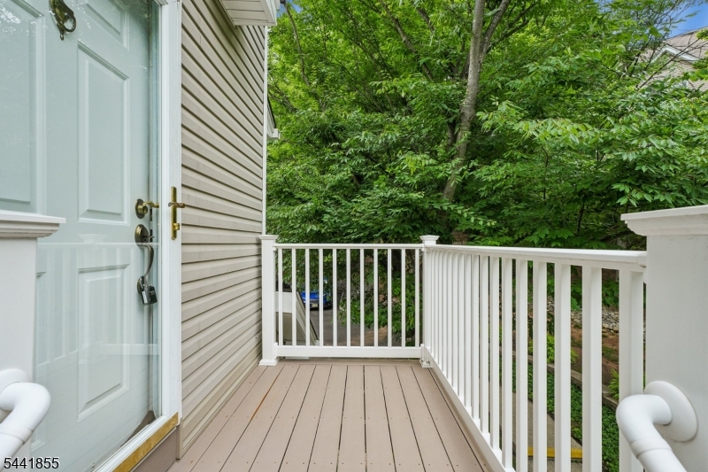46 Stevens Court Bedminster, NJ 07921 - Photo 17 of 20