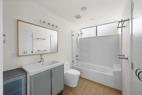 $699,000 | 1305 Chestnut Avenue, Austin, TX 78702