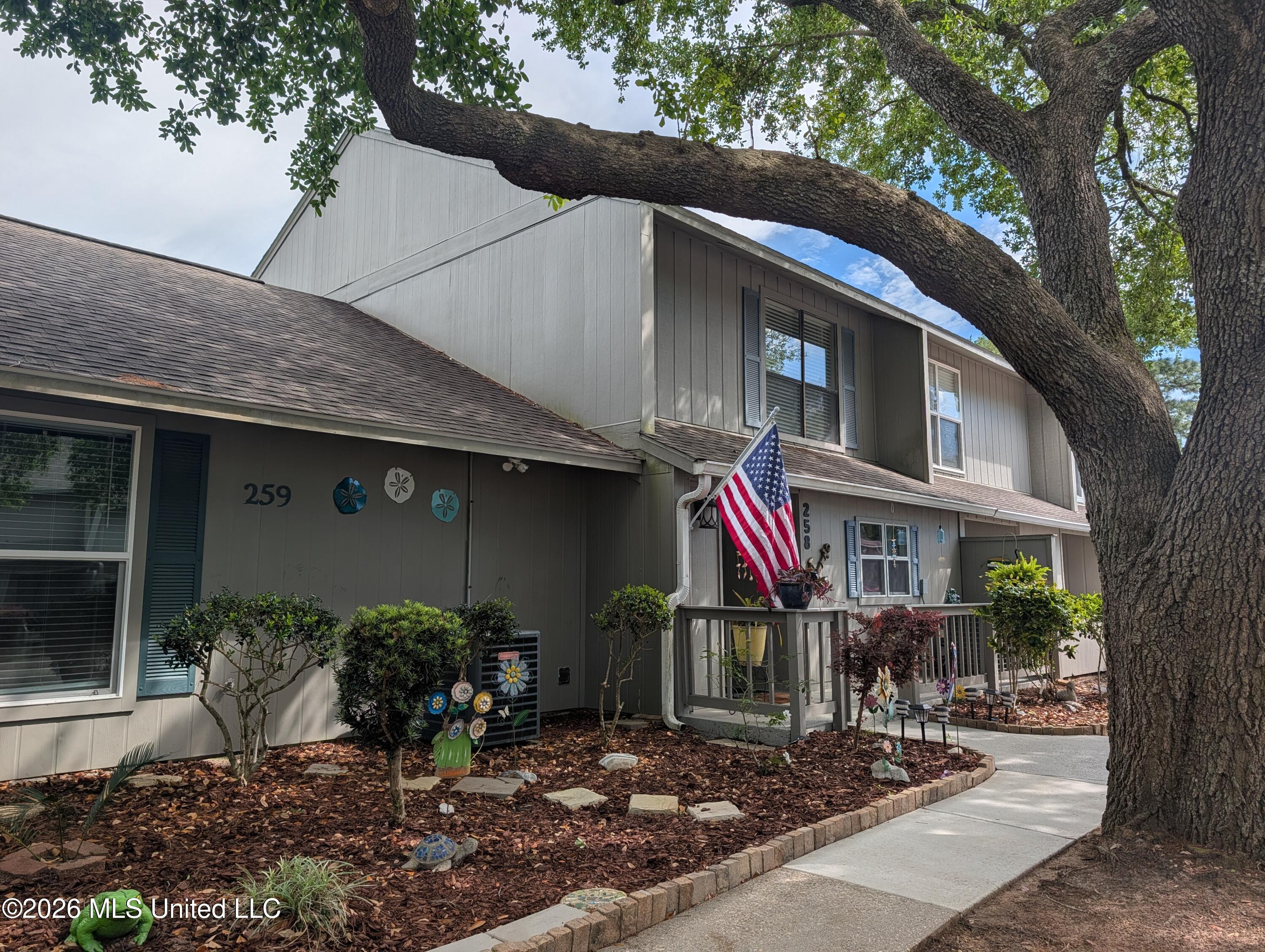 258 Highpoint Drive Diamondhead, MS 39525 - Photo 2 of 27 259 & 258 Available by same seller.