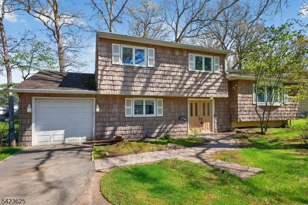 $5,100 | 14 Bunyan Drive, Livingston, NJ 07039