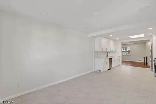 $5,100 | 14 Bunyan Drive, Livingston, NJ 07039
