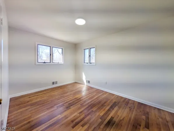 $5,500 | 14 Bunyan Drive, Livingston, NJ 07039