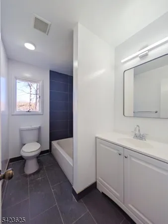 $5,500 | 14 Bunyan Drive, Livingston, NJ 07039