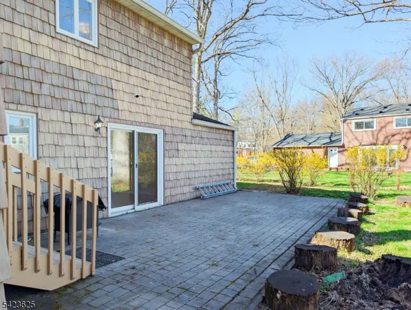 $5,500 | 14 Bunyan Drive, Livingston, NJ 07039