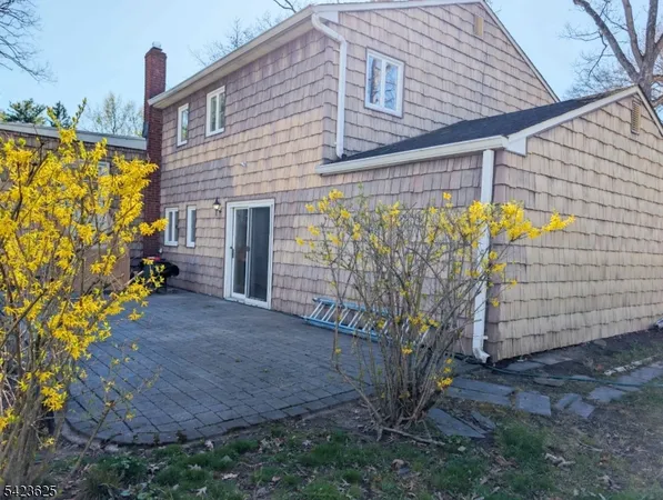 $5,500 | 14 Bunyan Drive, Livingston, NJ 07039