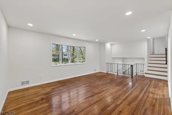 $5,100 | 14 Bunyan Drive, Livingston, NJ 07039