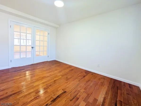 $5,500 | 14 Bunyan Drive, Livingston, NJ 07039