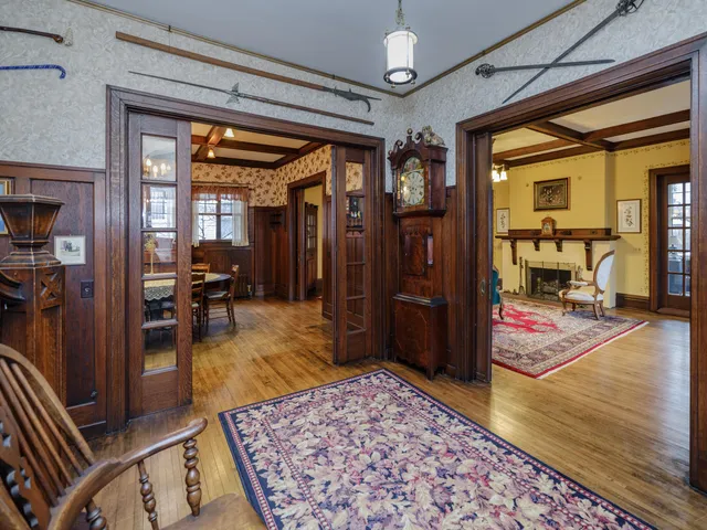 $529,900 | 204 Monroe Street, Kalamazoo, MI 49006