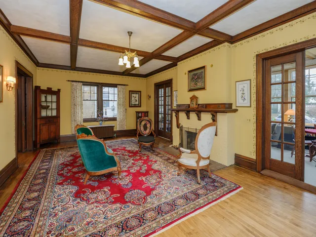 $529,900 | 204 Monroe Street, Kalamazoo, MI 49006