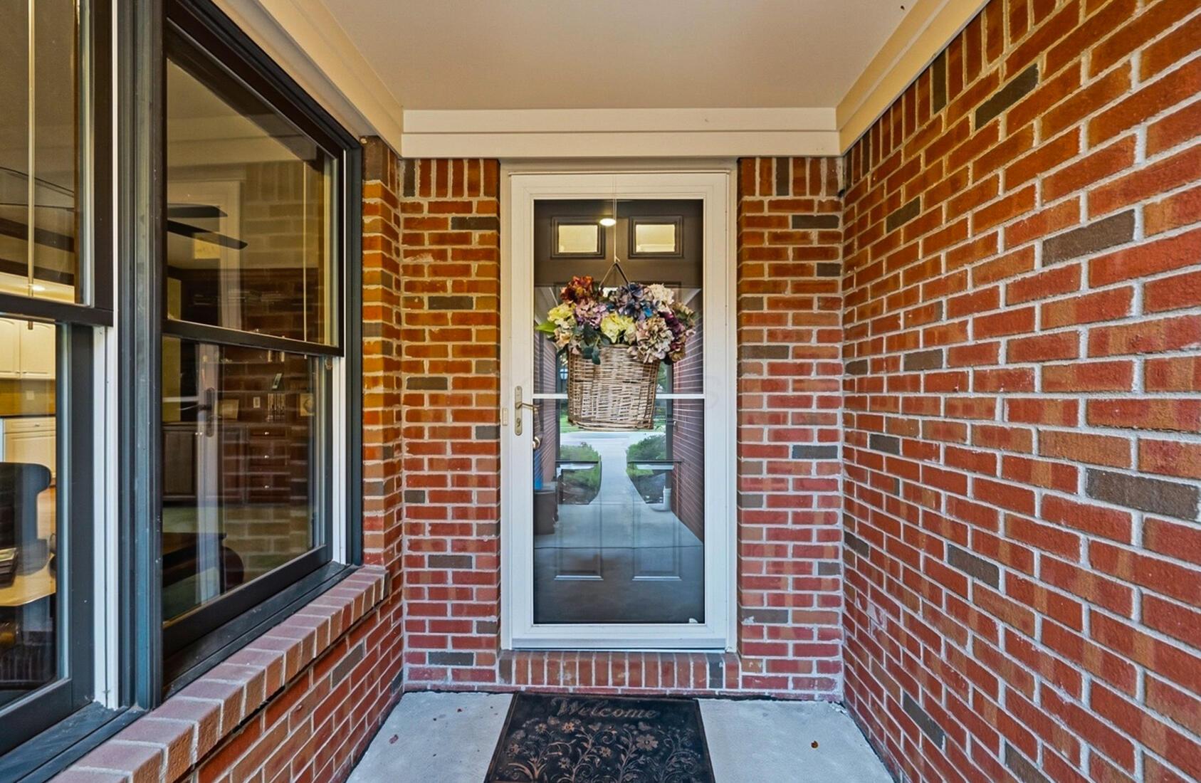 5753 Newgate Road Dublin, OH 43017 - Photo 38 of 46 Covered Front Porch