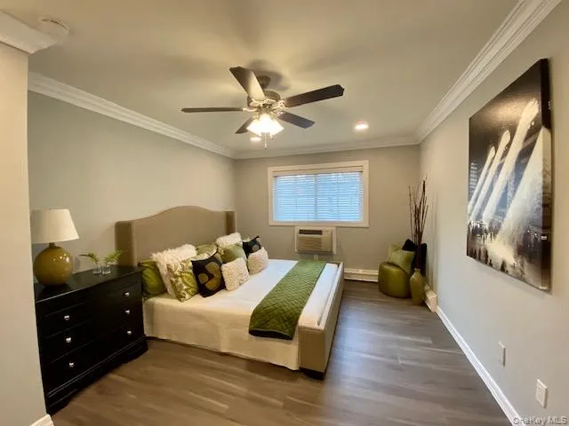 $2,390 | 315 Brook Avenue, Unit 315A, Bay Shore, NY 11706