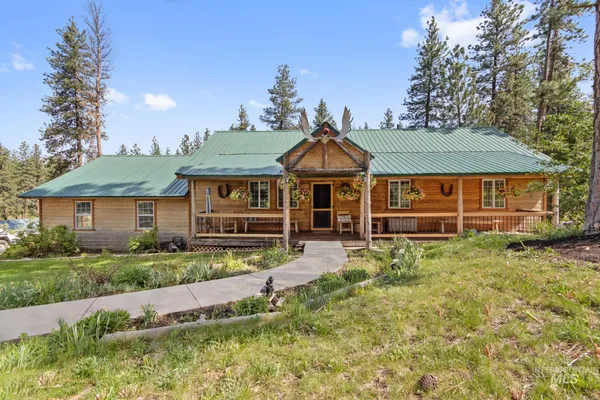 $599,000 | 12 Deer Drive, Idaho City, ID 83631
