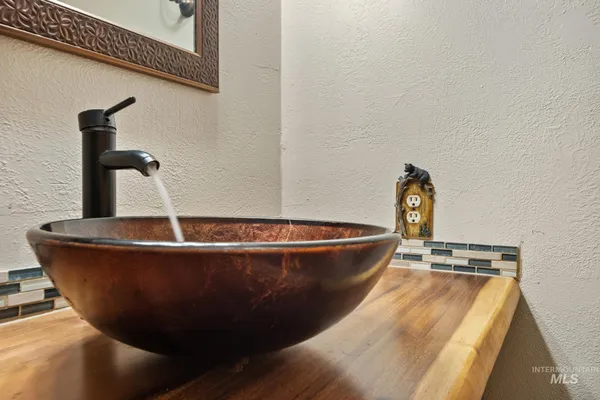 $599,000 | 12 Deer Drive, Idaho City, ID 83631