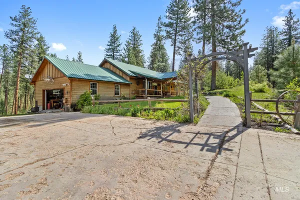 $599,000 | 12 Deer Drive, Idaho City, ID 83631