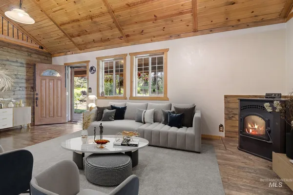 $599,000 | 12 Deer Drive, Idaho City, ID 83631