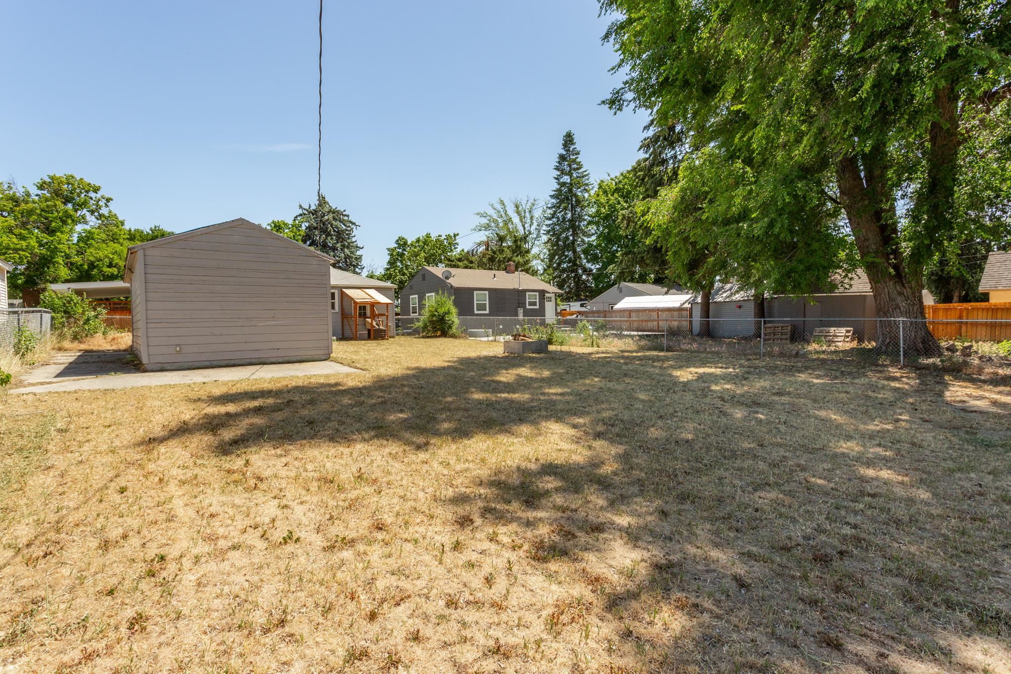 5709 North Cochran Street Spokane, WA 99205 - Photo 16 of 20