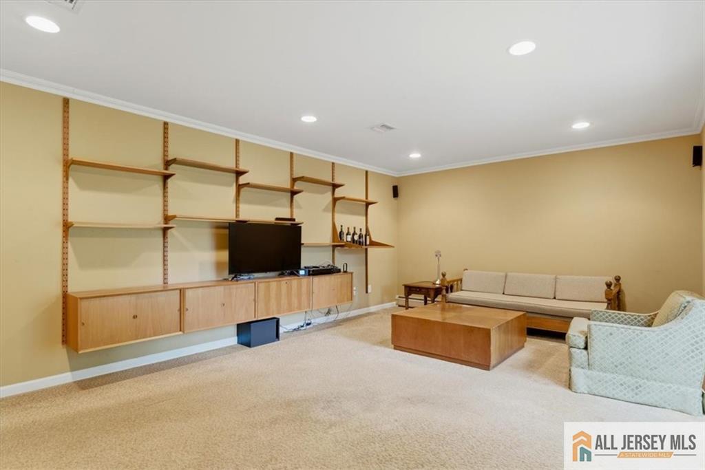 46 Lynnwood Road Edison, NJ 08820 - Photo 24 of 61