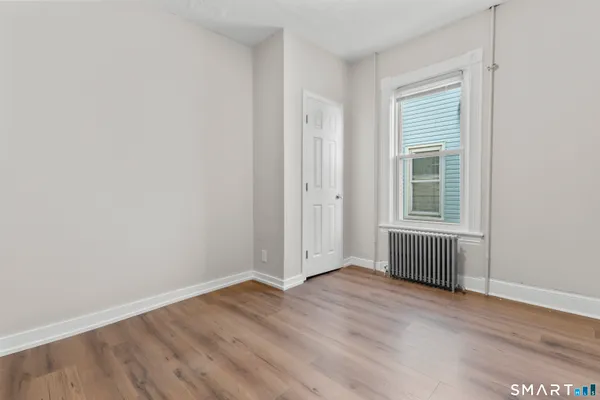 $2,150 | 394 Gregory Street, Unit 2, Bridgeport, CT 06604