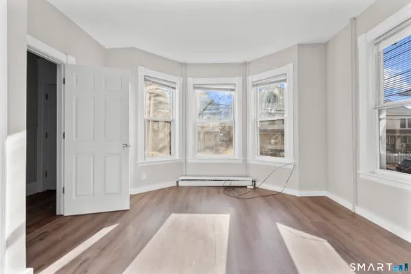 $2,150 | 394 Gregory Street, Unit 2, Bridgeport, CT 06604