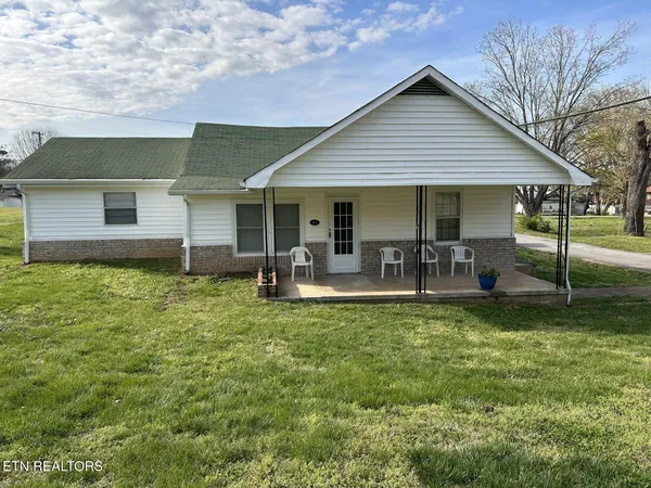 $269,900 | 10 Farrell Street, Niota, TN 37826