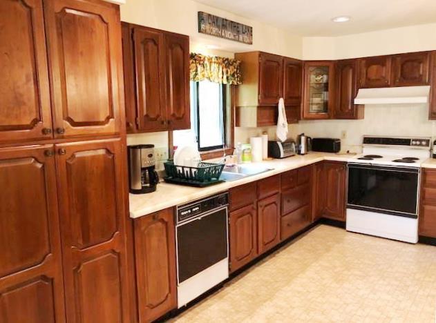 1875 Ridge Road Standish, ME 04084 - Photo 6 of 17 1875 ridge kitchen
