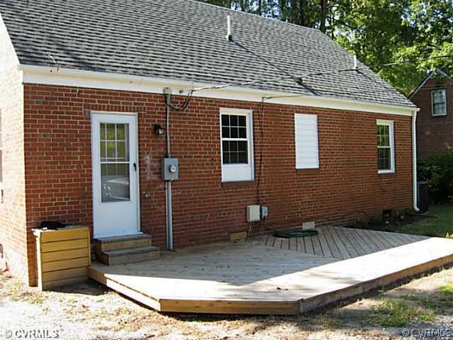 1509 Skipwith Road Richmond, VA 23229 - Photo 7 of 7 Exterior Back