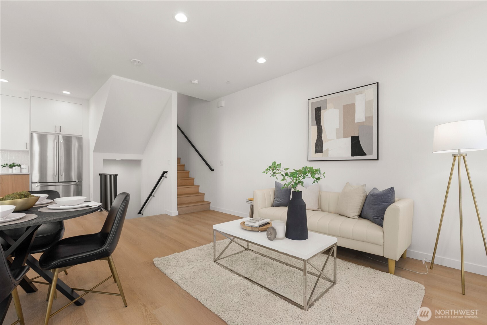 957 North 35th Street Seattle, WA 98103 - Photo 7 of 29