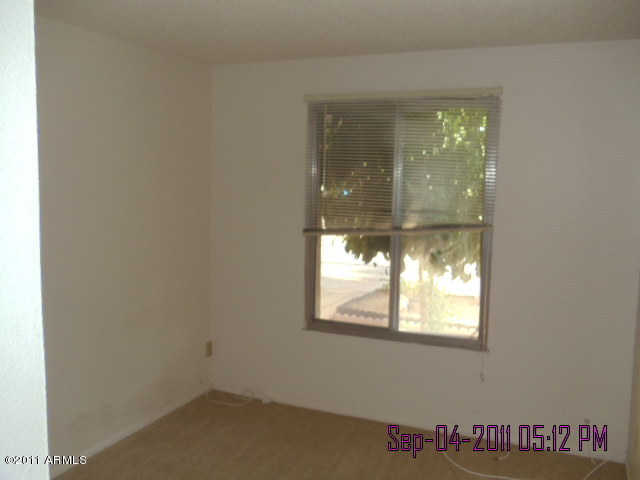 3024 West Redfield Road Phoenix, AZ 85053 - Photo 7 of 11 Bedroom 2