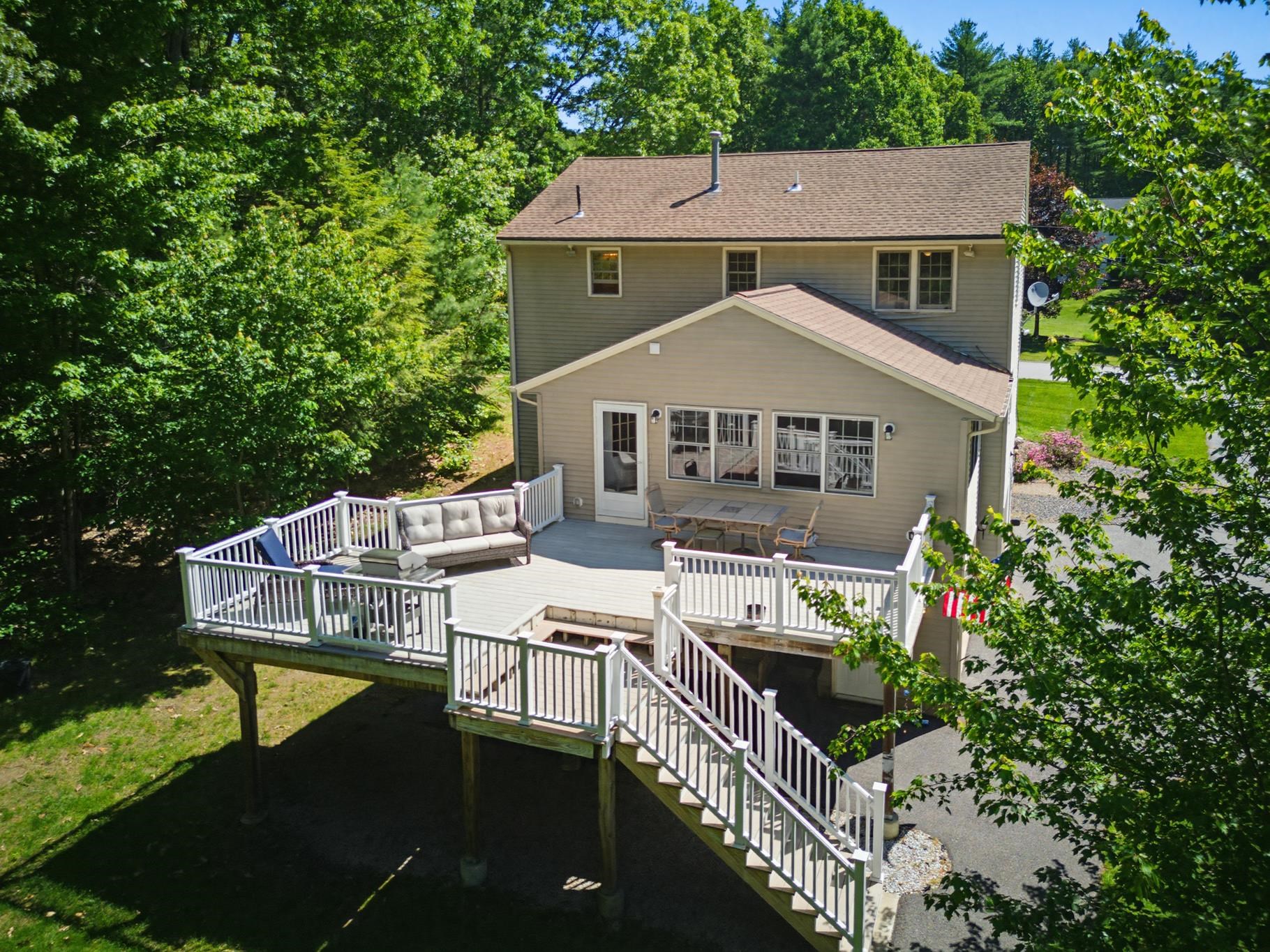55 Kristin Drive Derry, NH 03038 - Photo 39 of 44