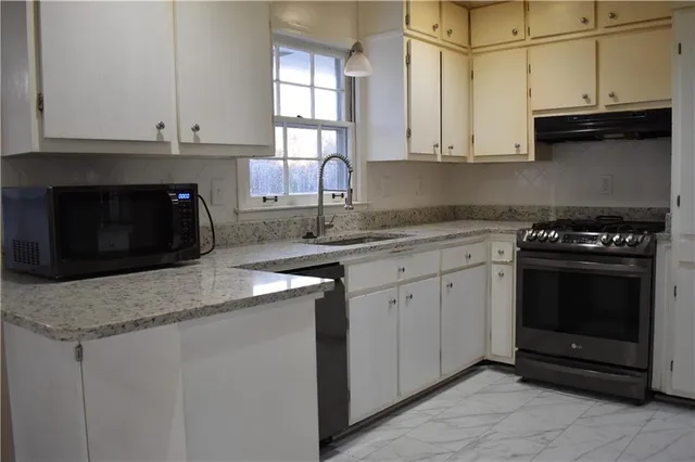 $489,000 | 2479 Kingsland Drive, Dunwoody, GA 30360