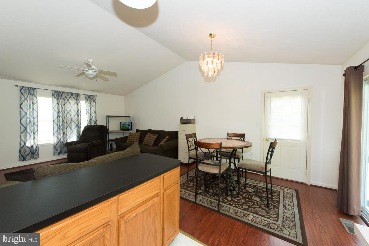 112 Michelle Drive Ranson, WV 25438 - Photo 7 of 36