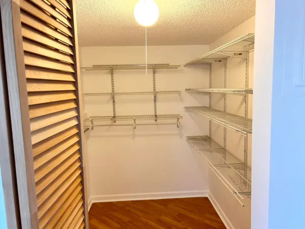 $1,500 | 1230 Old Boynton Road, Unit 210, Boynton Beach, FL 33426