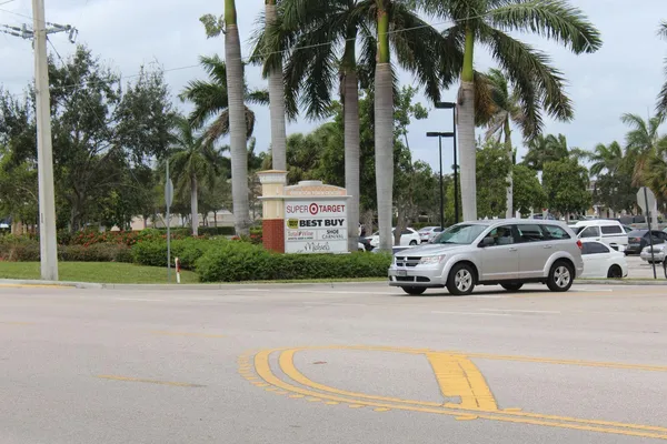 $1,500 | 1230 Old Boynton Road, Unit 210, Boynton Beach, FL 33426