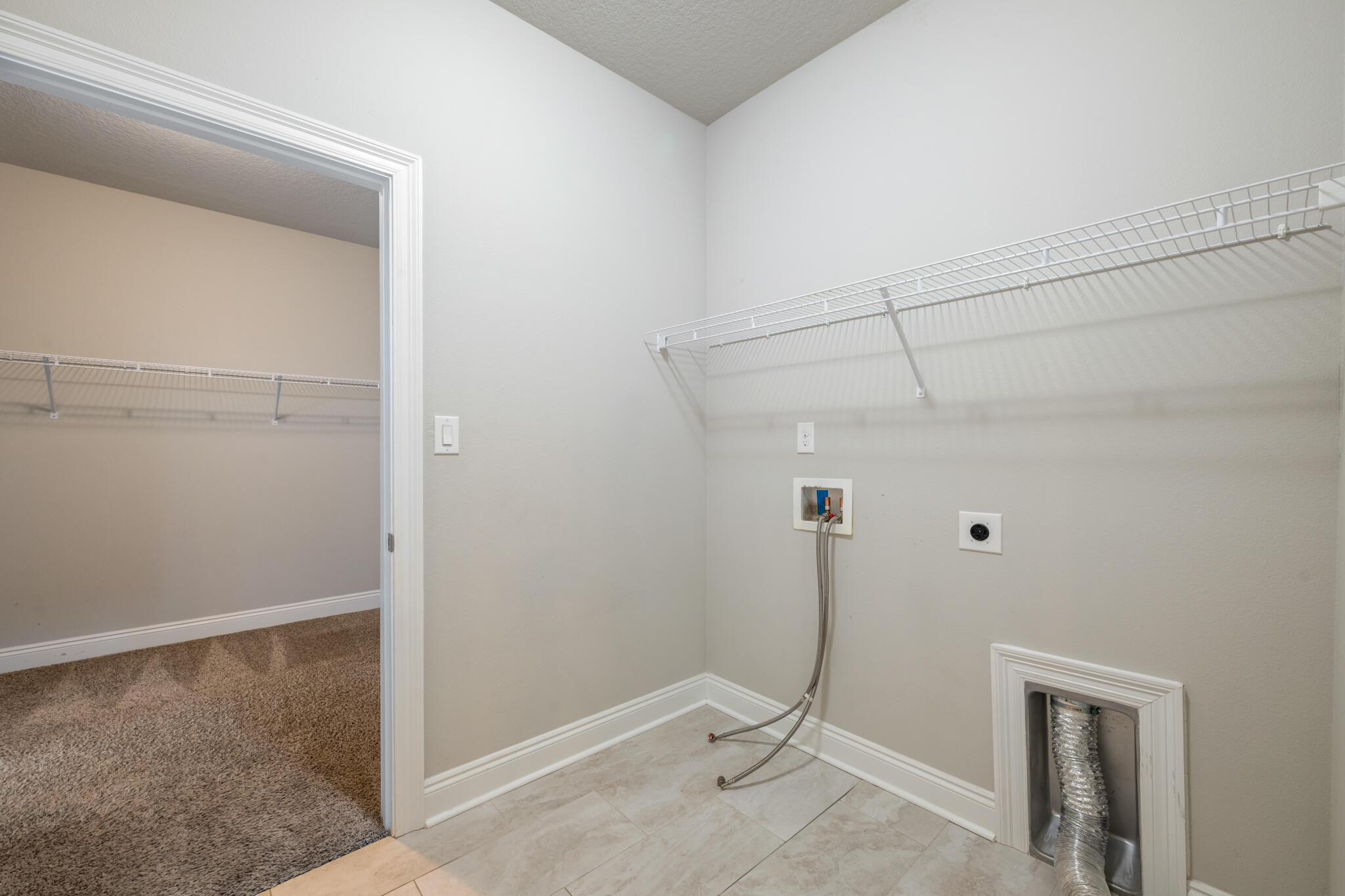 7287 Gordon Evans Road Navarre, FL 32566 - Photo 20 of 45 a view of small space