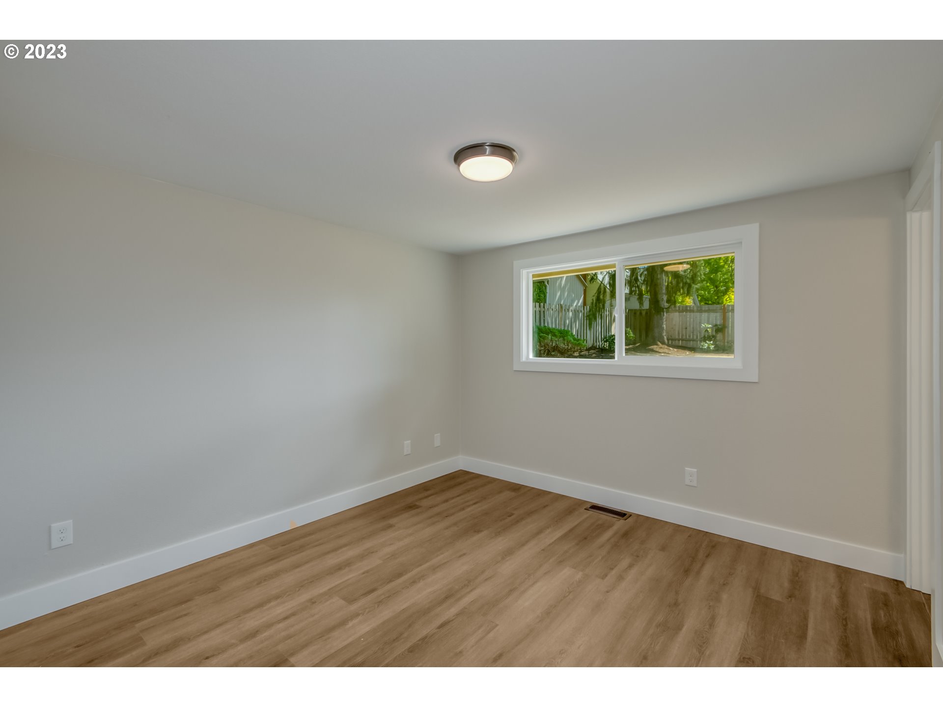 12950 Southwest Morrison Street Beaverton, OR 97005 - Photo 20 of 30 Gallery Image 20