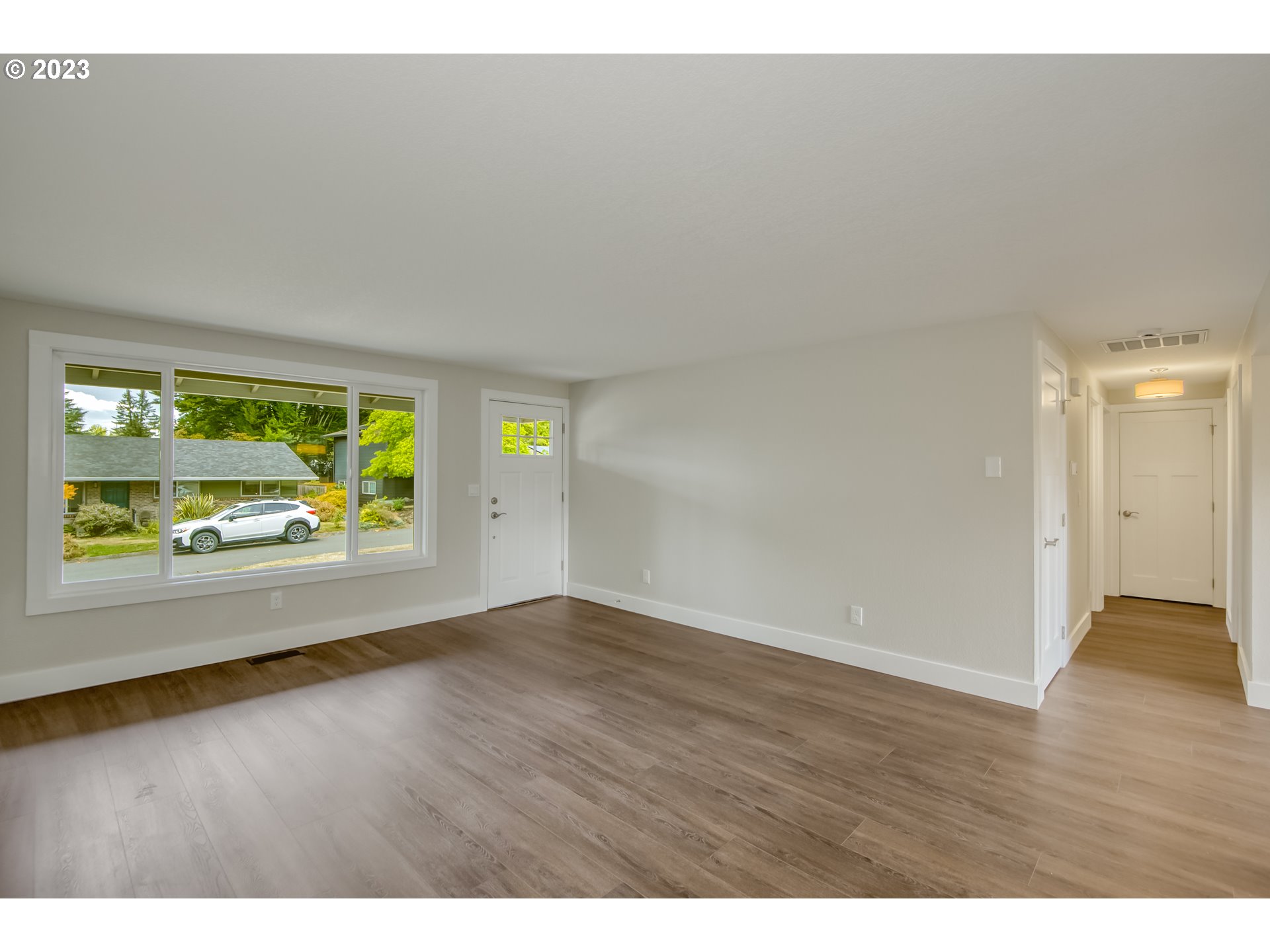 12950 Southwest Morrison Street Beaverton, OR 97005 - Photo 4 of 30 Gallery Image 4