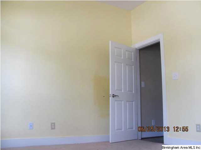 6400 Clubview Circle North Bessemer, AL 35022 - Photo 9 of 16