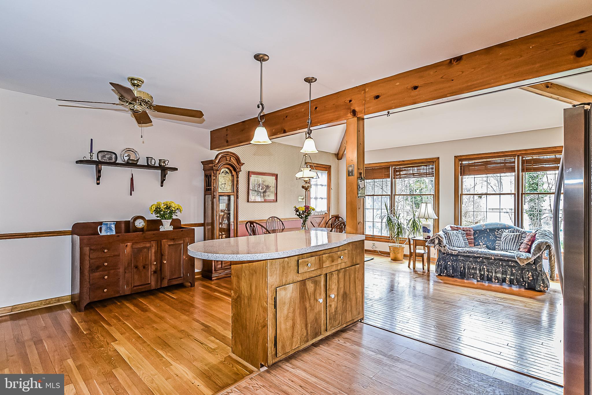8605 Briarcroft Lane Laurel, MD 20708 - Photo 9 of 38 Natural woods & beams, cathedral ceiling.