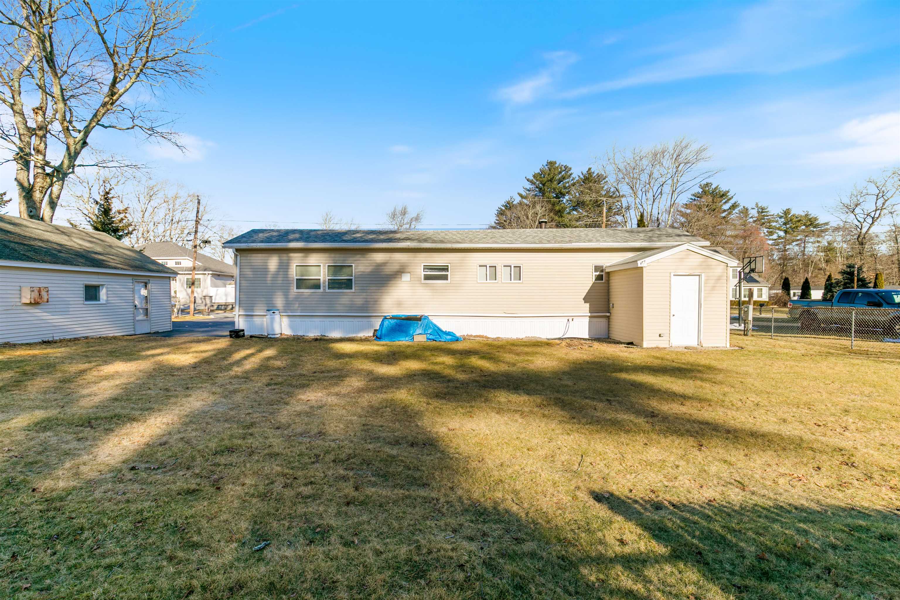 8 Gardner Avenue Salem, NH 03079 - Photo 20 of 24